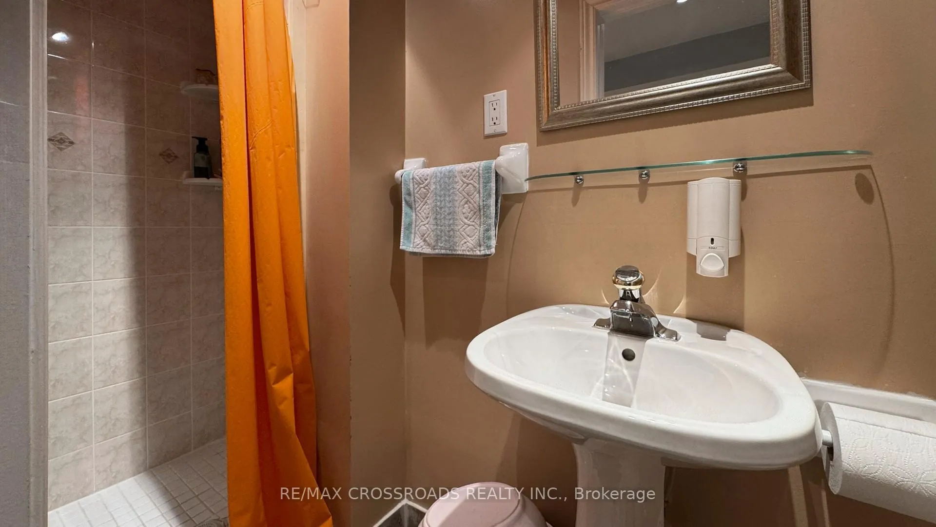 Photo 46 of 25 Rowe Court, Markham, Middlefield — HOMEH