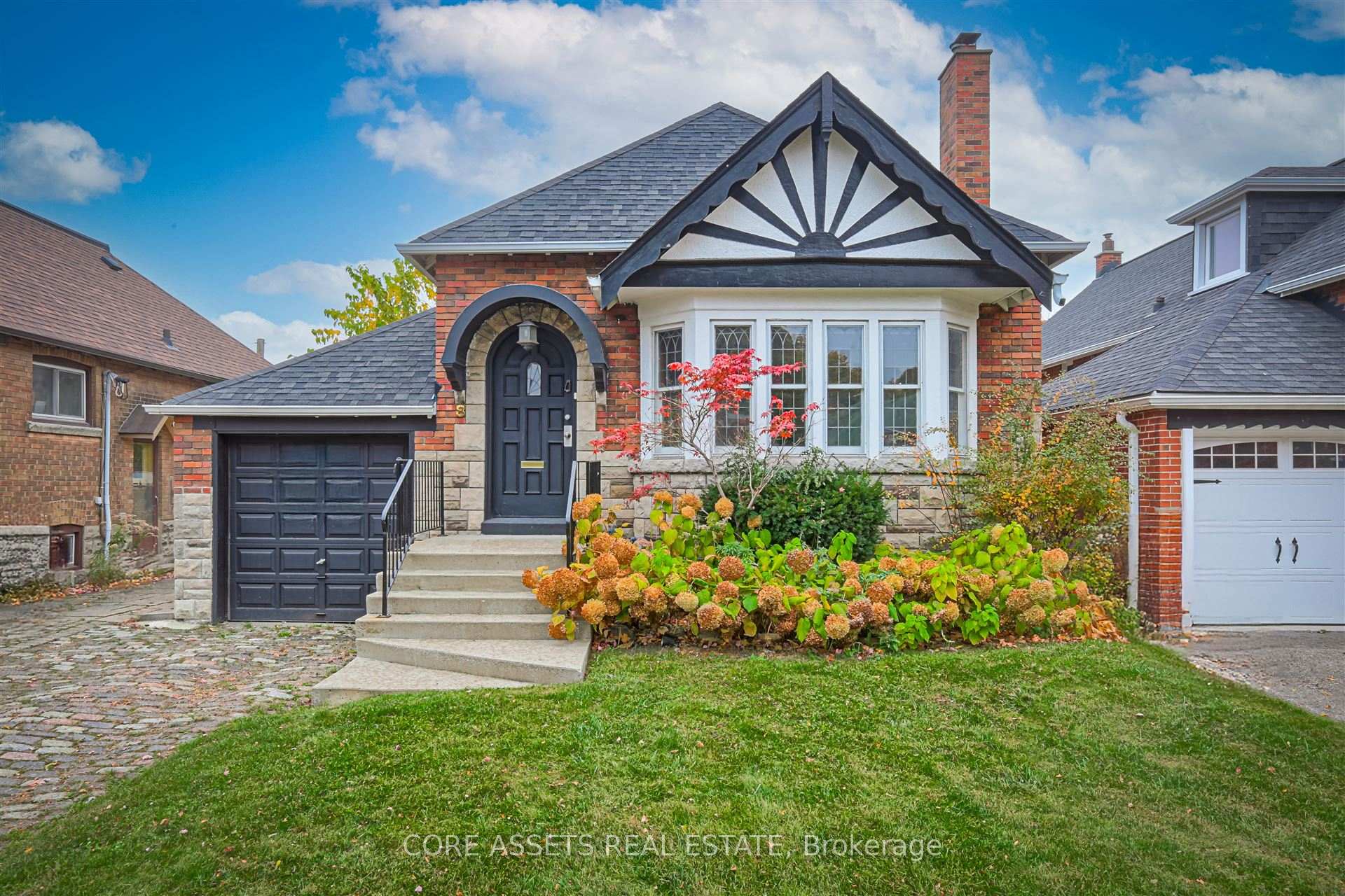 Photo 1 of 8 Park Hill Road, Toronto, Forest Hill North — HOMEH