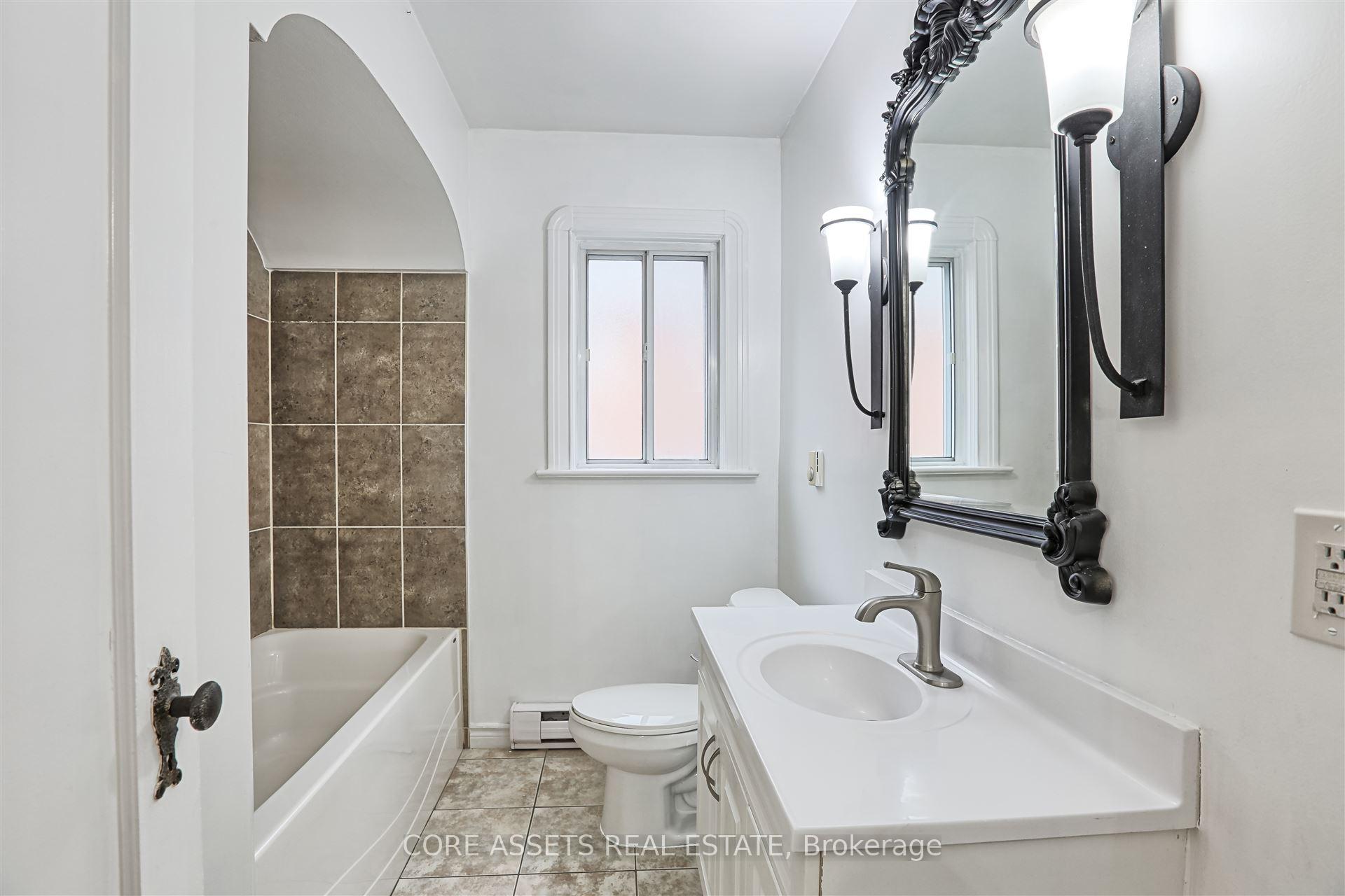 Photo 6 of 8 Park Hill Road, Toronto, Forest Hill North — HOMEH