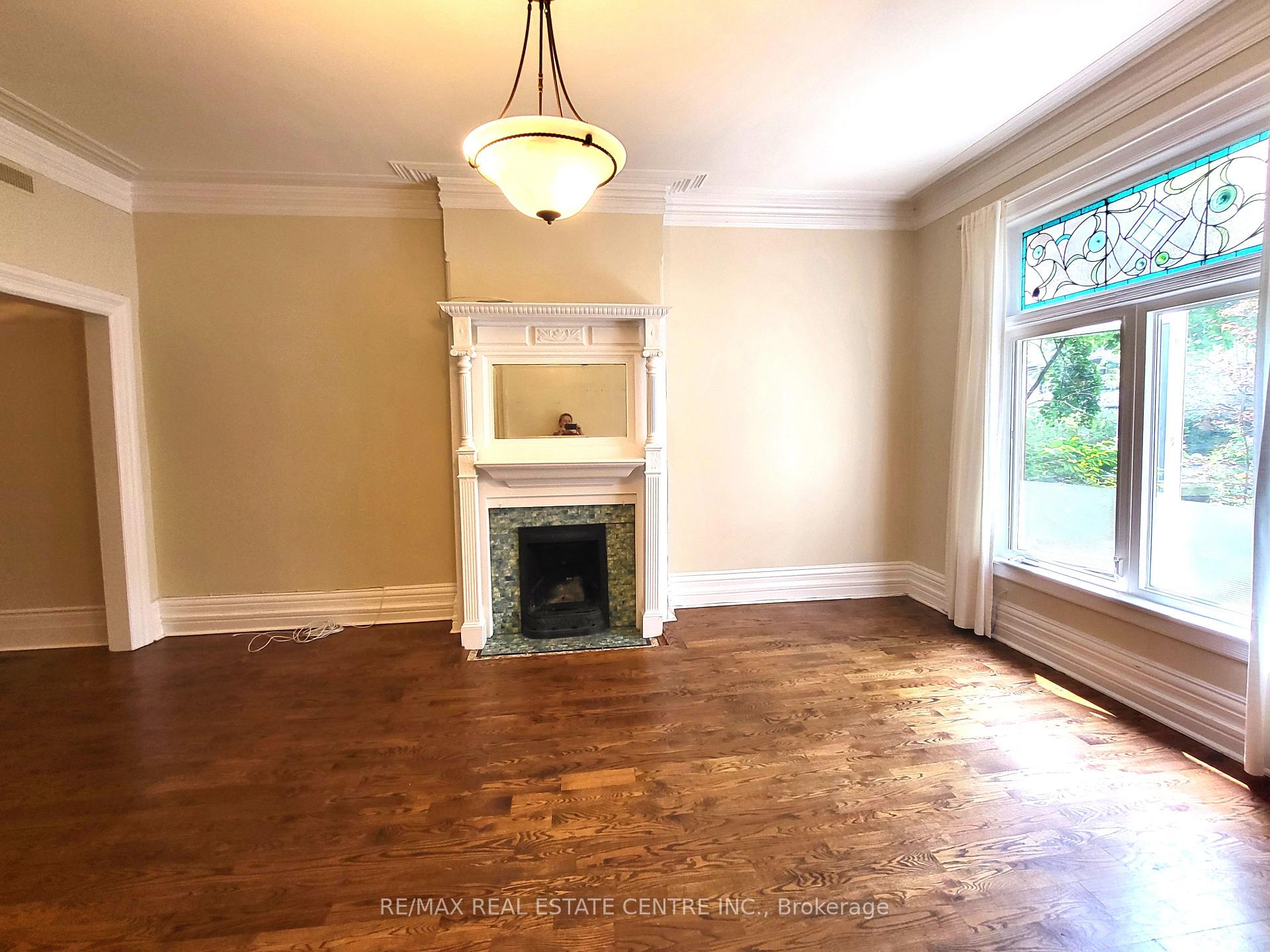 Photo 1 of Unit 1, 129 Walmer Road, Toronto, The Annex — HOMEH