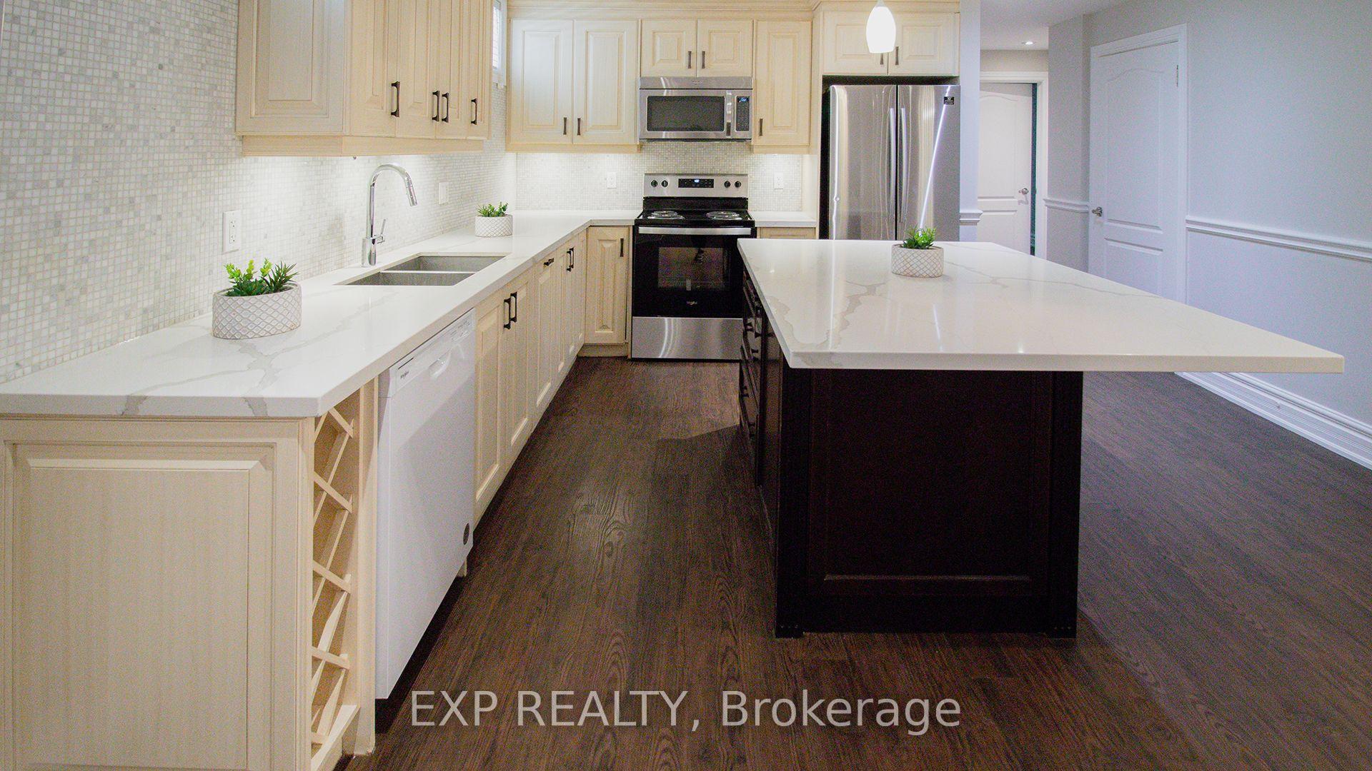 Photo 11 of Unit LOWER, 131 Braemar Avenue, Toronto, Yonge-Eglinton — HOMEH
