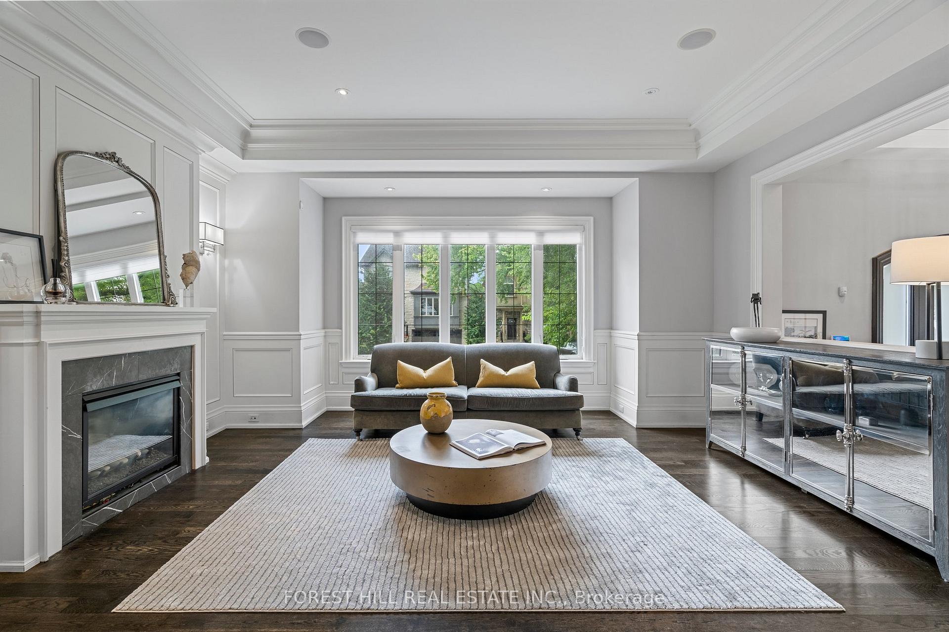 Photo 4 of 102 Carmichael Avenue, Toronto, Bedford Park-Nortown — HOMEH