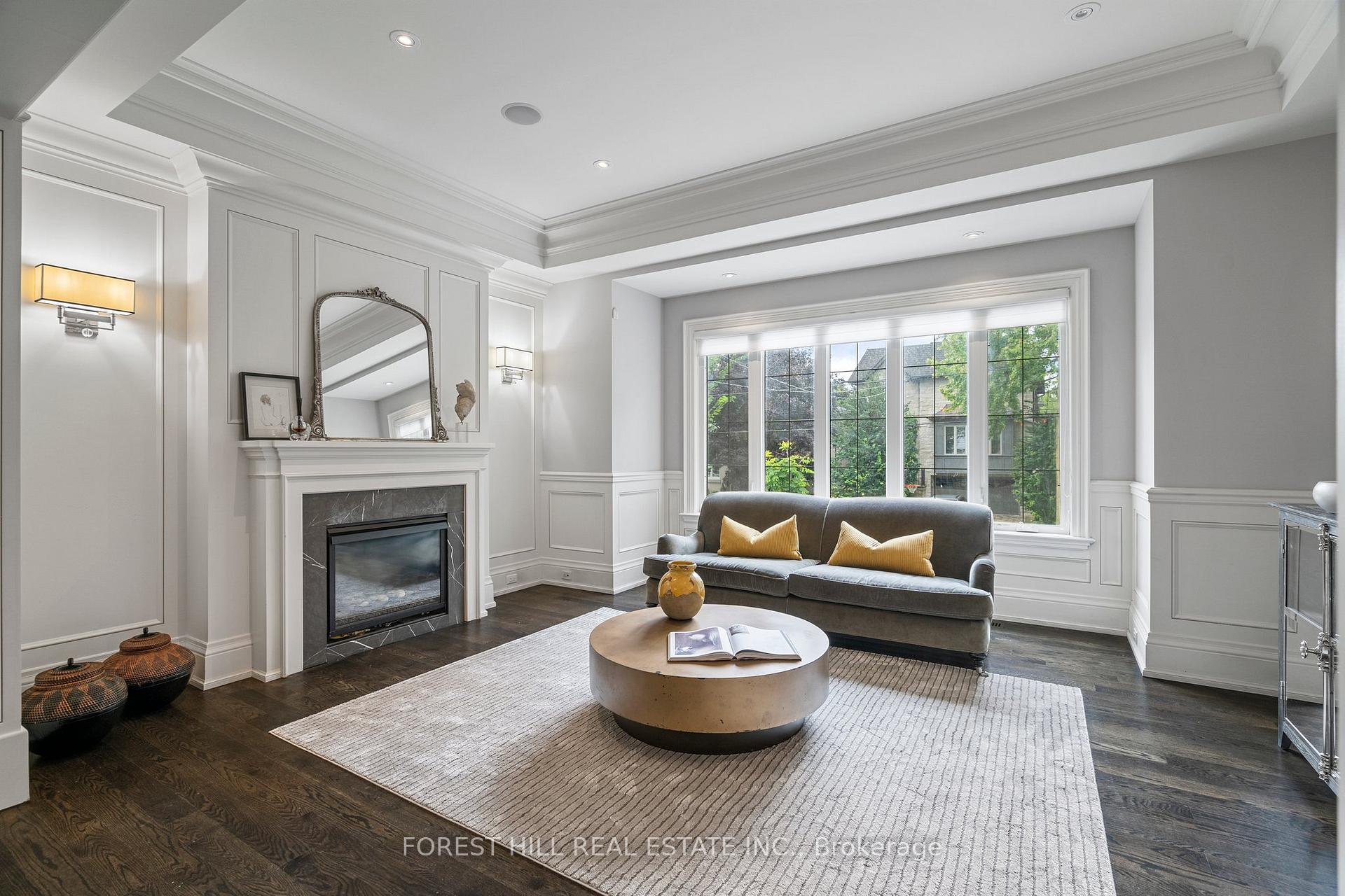 Photo 5 of 102 Carmichael Avenue, Toronto, Bedford Park-Nortown — HOMEH