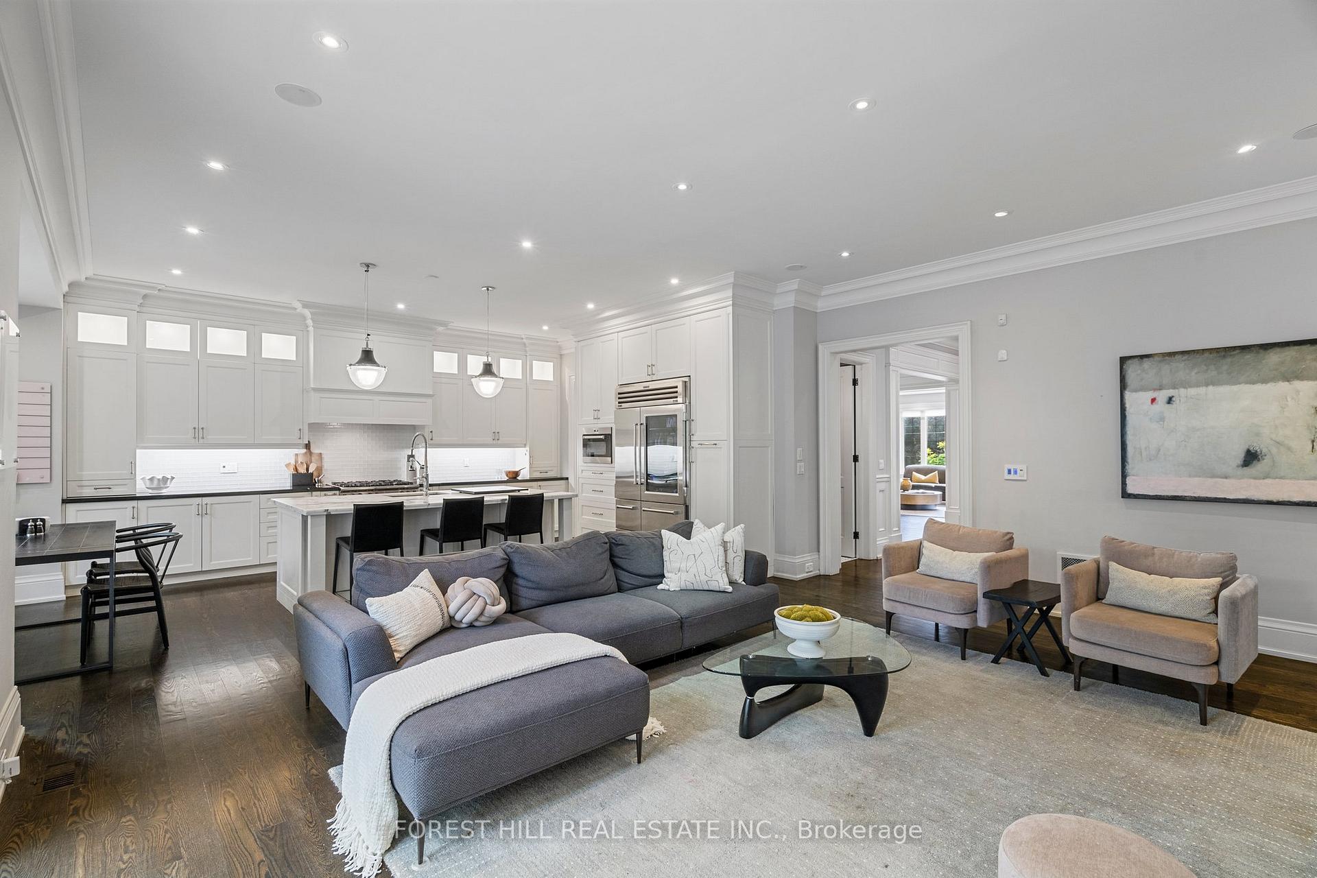 Photo 12 of 102 Carmichael Avenue, Toronto, Bedford Park-Nortown — HOMEH