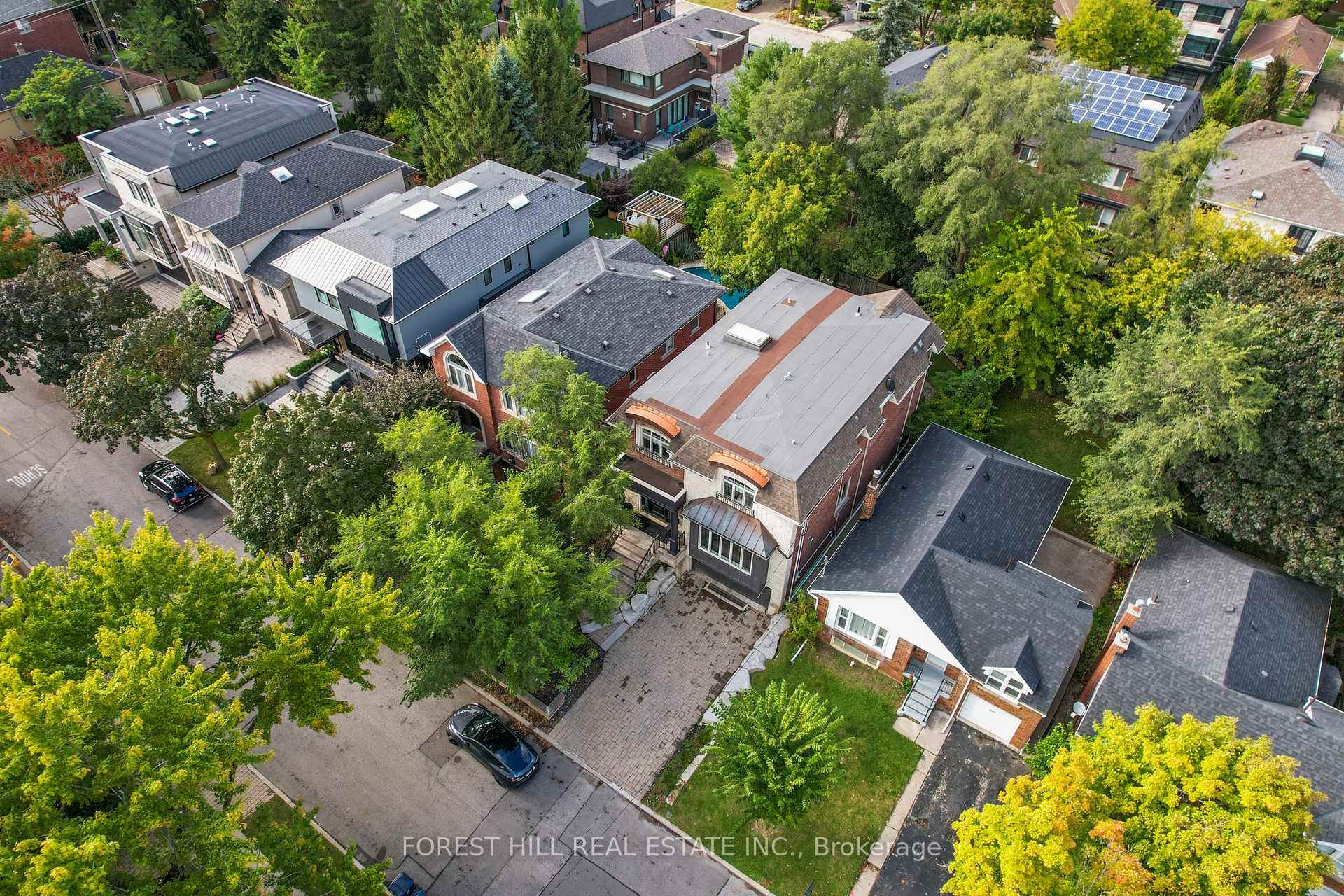 Photo 32 of 102 Carmichael Avenue, Toronto, Bedford Park-Nortown — HOMEH