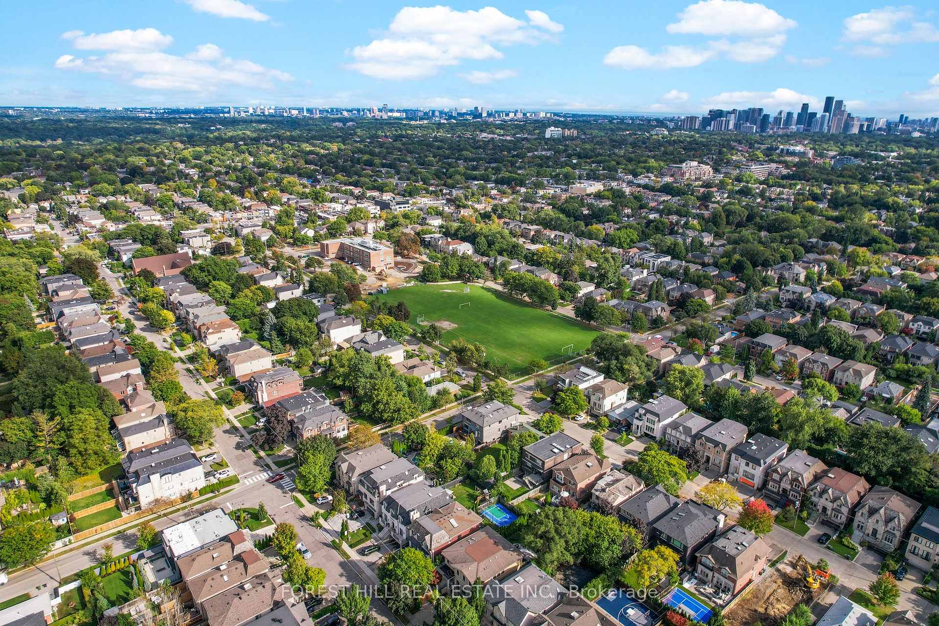 Photo 35 of 102 Carmichael Avenue, Toronto, Bedford Park-Nortown — HOMEH