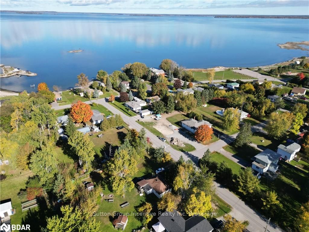 Photo 11 of 140-136 Limestone Road, Tay, Port McNicoll — HOMEH