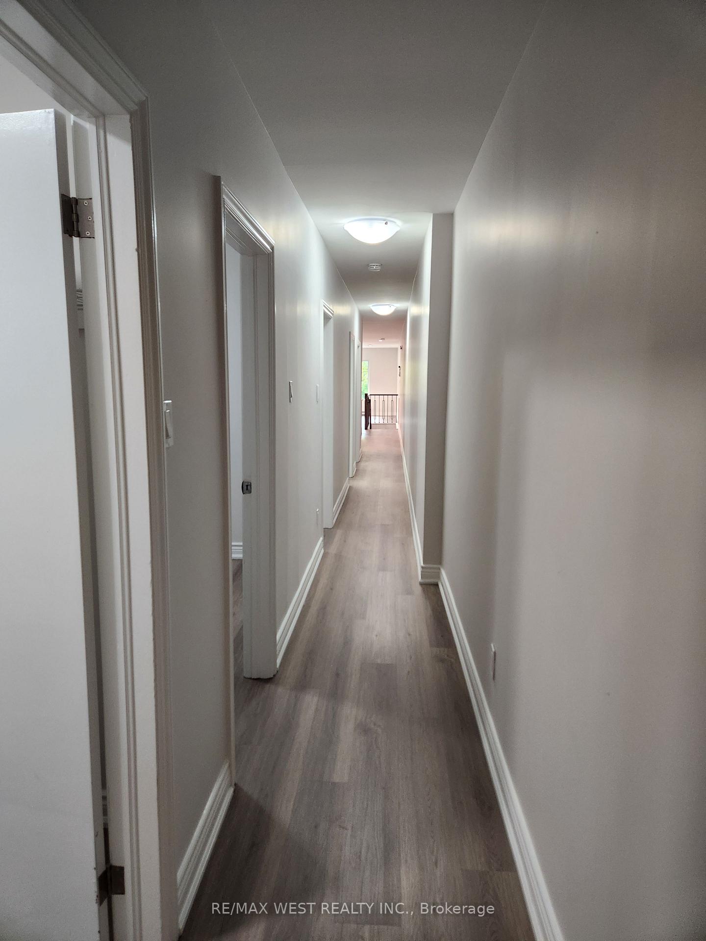 Photo 13 of Unit Upper, 992 St Clair Avenue W, Toronto, Oakwood Village — HOMEH