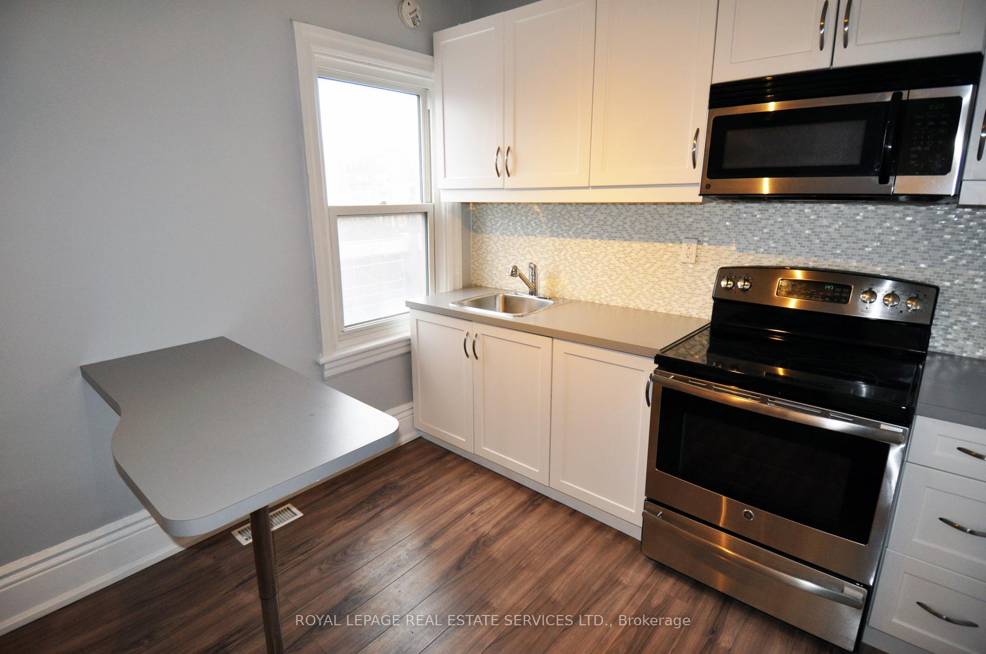 Photo 1 of Unit 3, 271 Albany Avenue, Toronto, The Annex — HOMEH