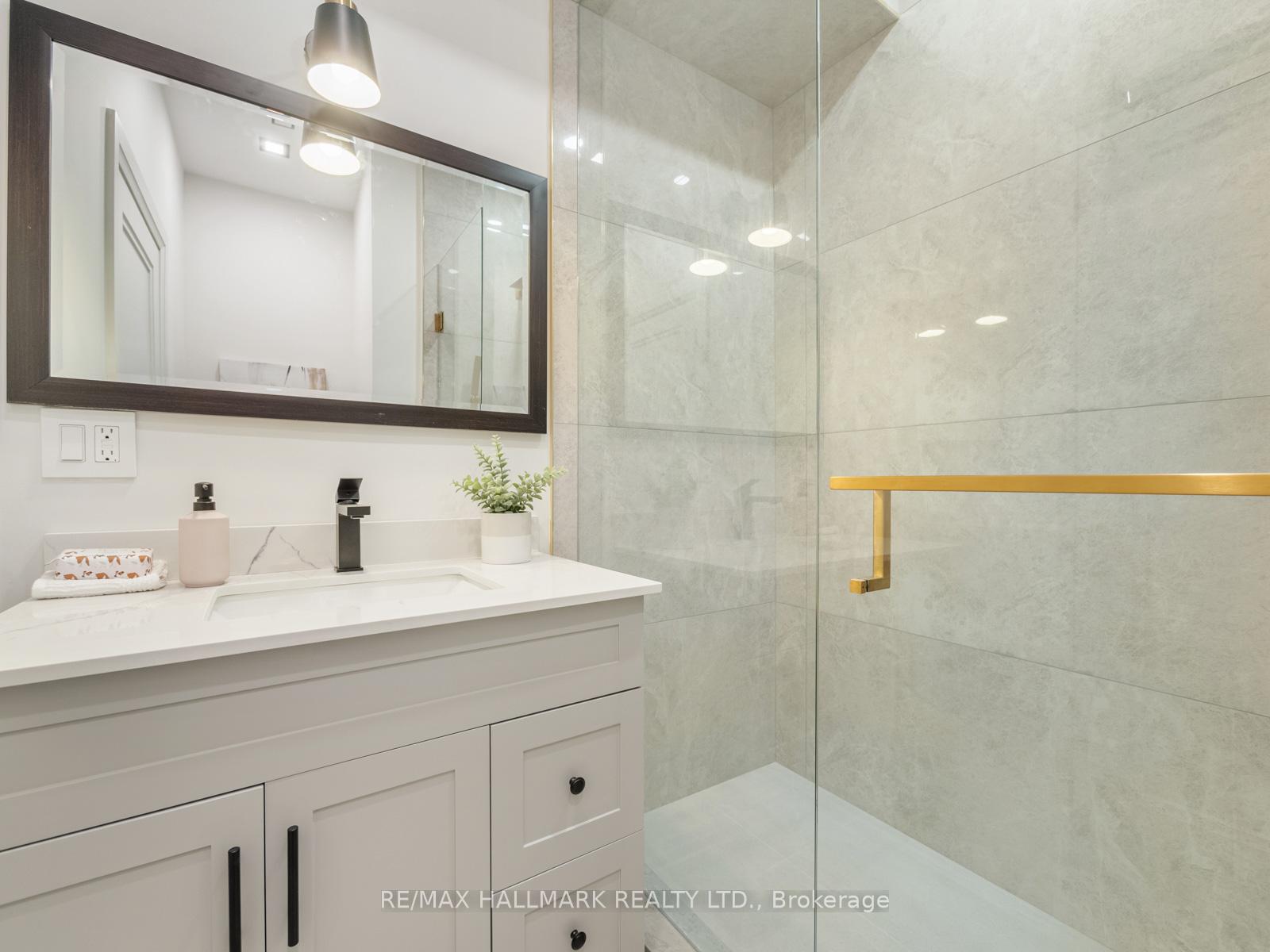 Photo 20 of 336 St Germain Avenue, Toronto, Lawrence Park North — HOMEH