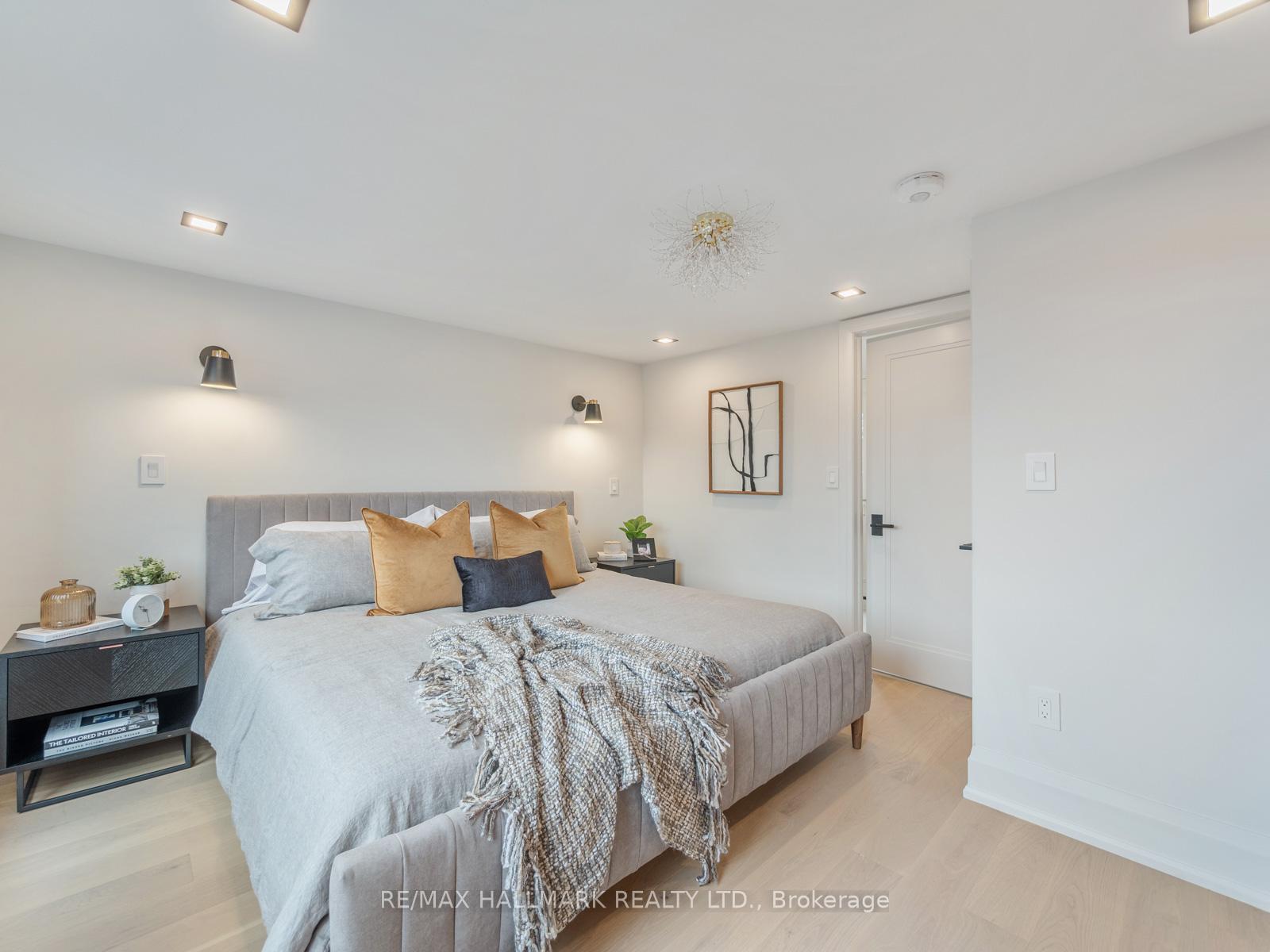 Photo 38 of 336 St Germain Avenue, Toronto, Lawrence Park North — HOMEH
