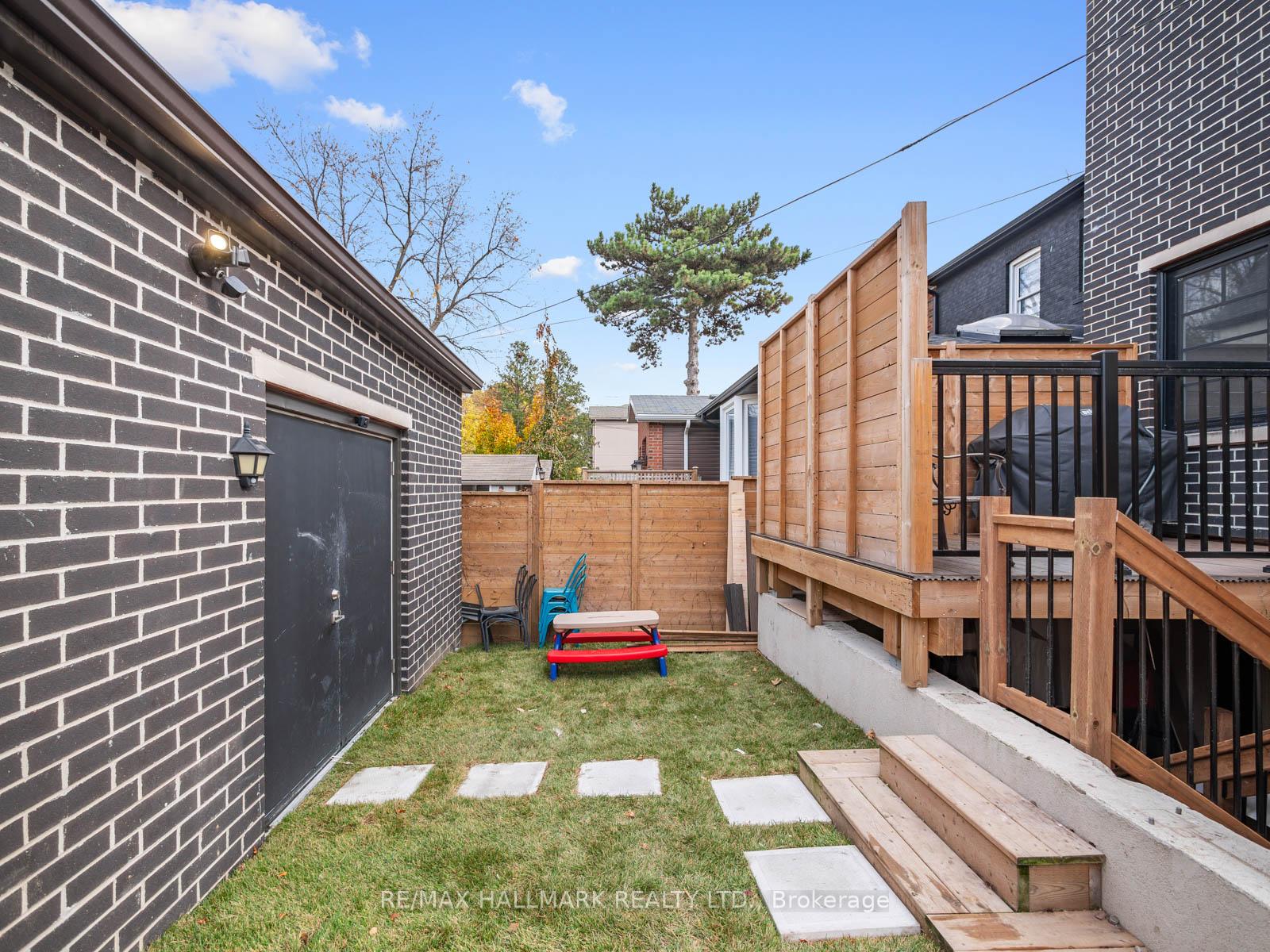 Photo 39 of 336 St Germain Avenue, Toronto, Lawrence Park North — HOMEH