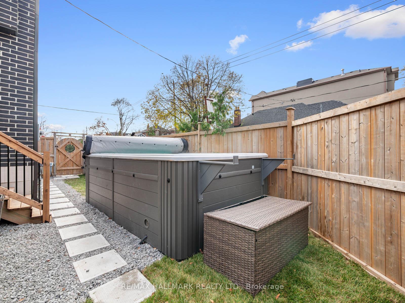 Photo 36 of 336 St Germain Avenue, Toronto, Lawrence Park North — HOMEH