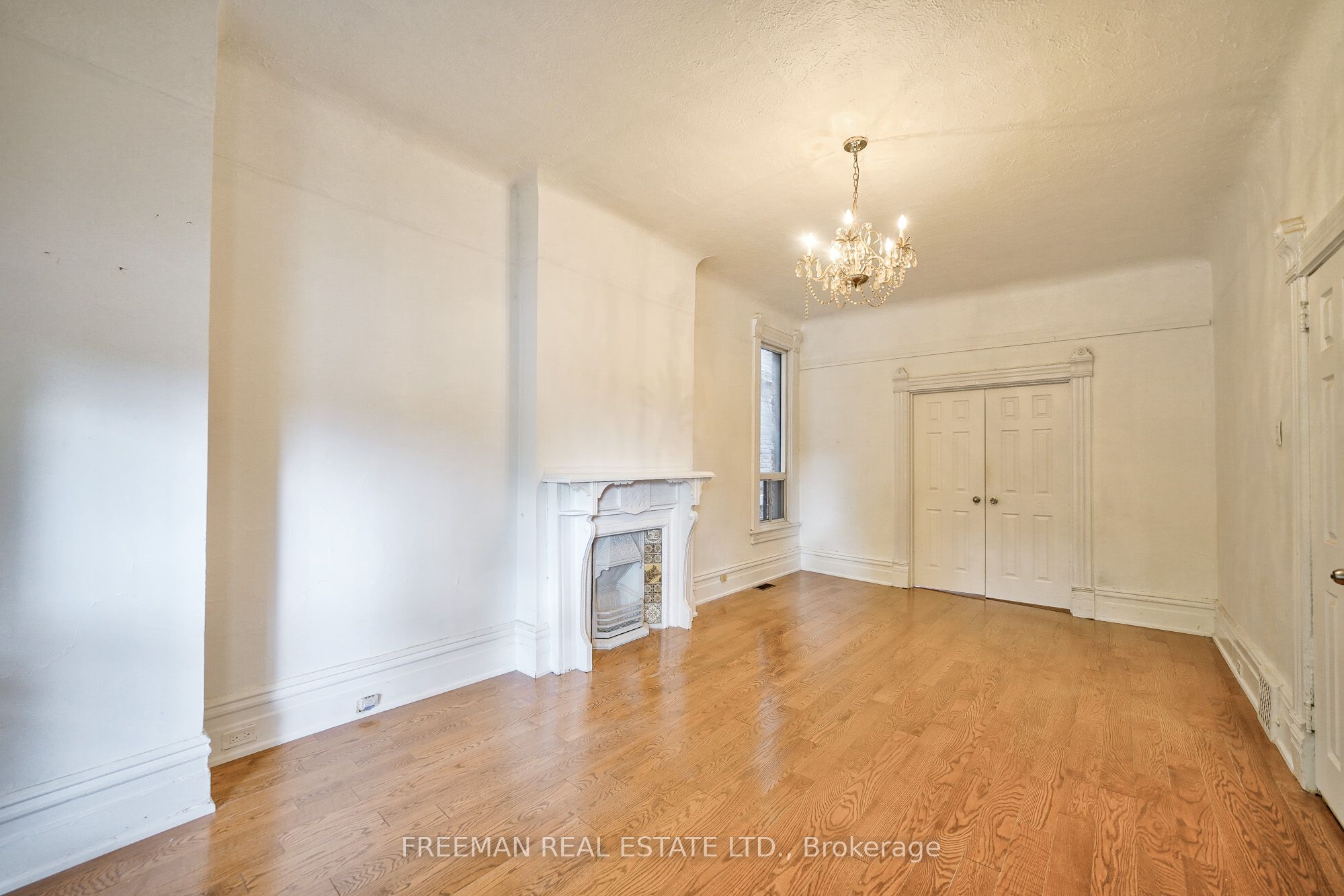Photo 44 of 433 Manning Avenue, Toronto, Palmerston-Little Italy — HOMEH