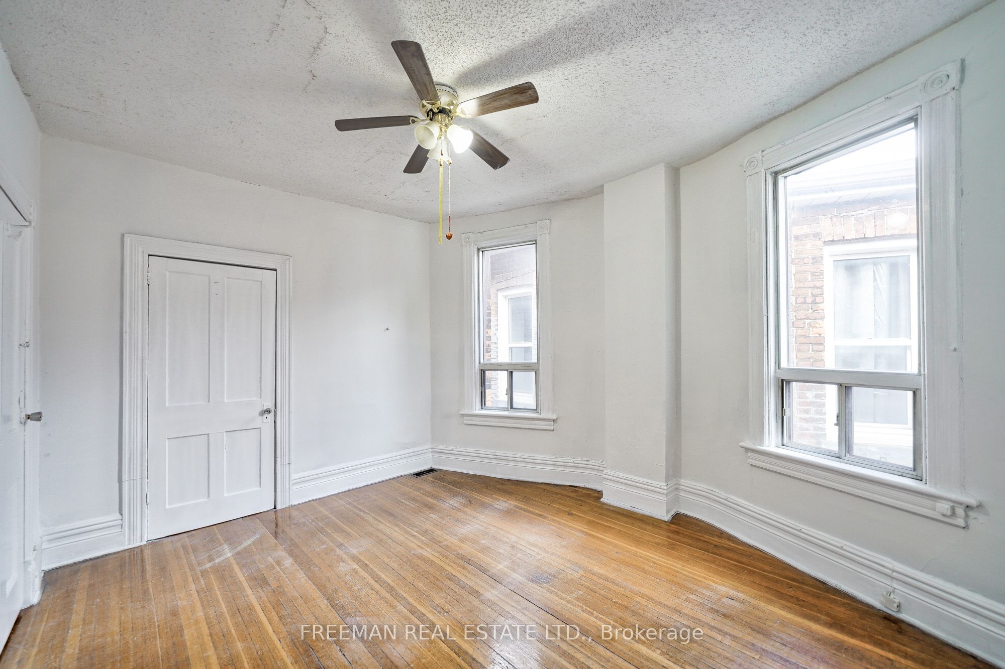 Photo 54 of 433 Manning Avenue, Toronto, Palmerston-Little Italy — HOMEH