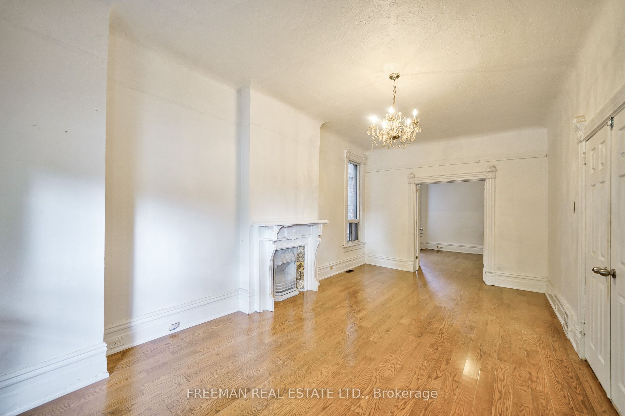 Photo 46 of 433 Manning Avenue, Toronto, Palmerston-Little Italy — HOMEH
