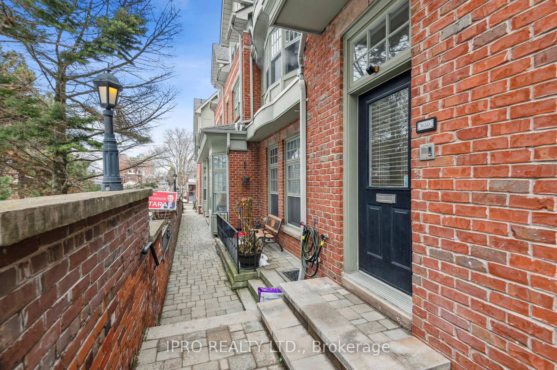 Photo 1 of 912D Logan Avenue, Toronto, Playter Estates-Danforth — HOMEH