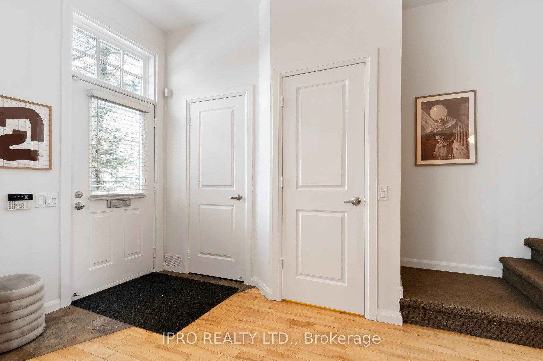 Photo 2 of 912D Logan Avenue, Toronto, Playter Estates-Danforth — HOMEH