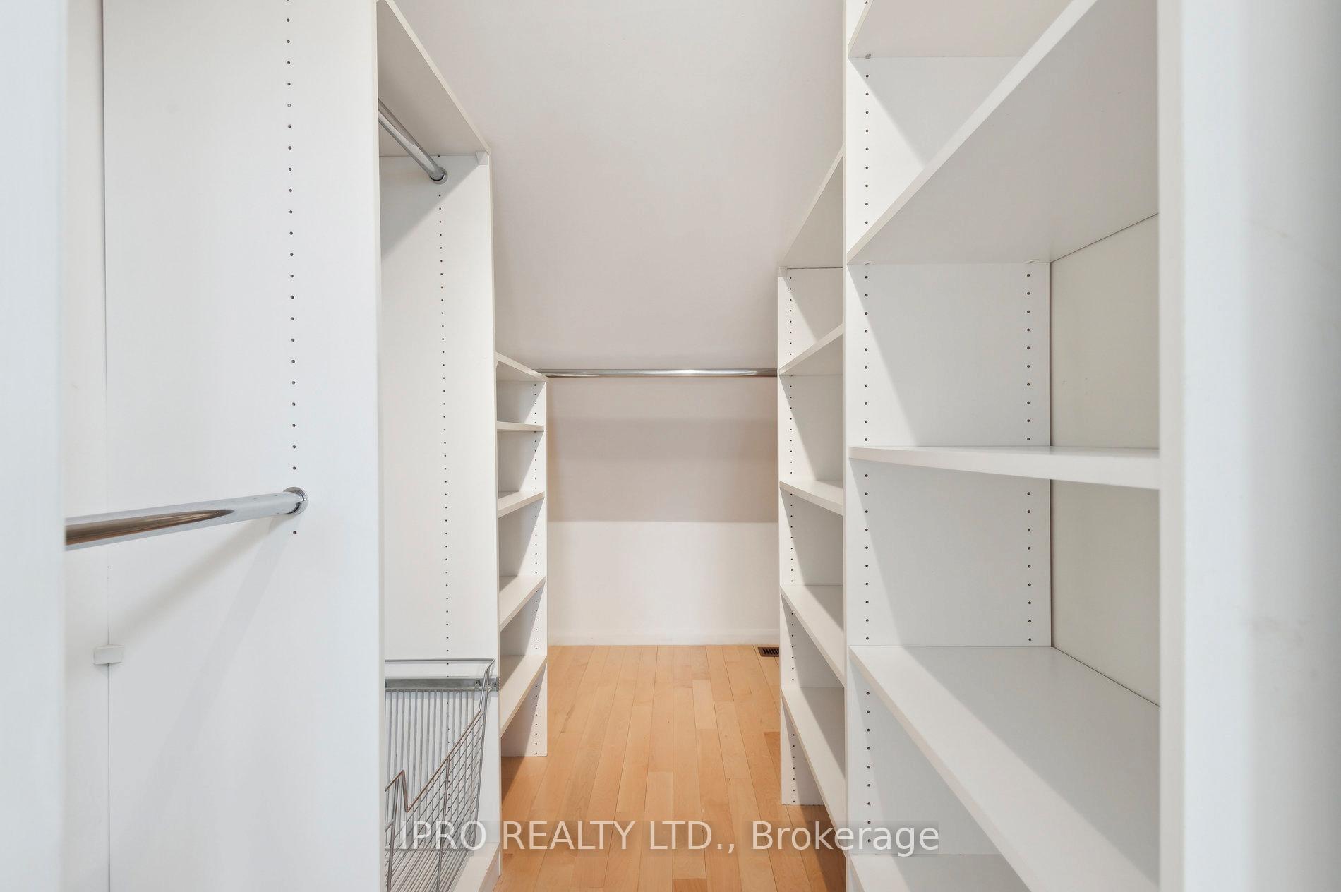 Photo 24 of 912D Logan Avenue, Toronto, Playter Estates-Danforth — HOMEH