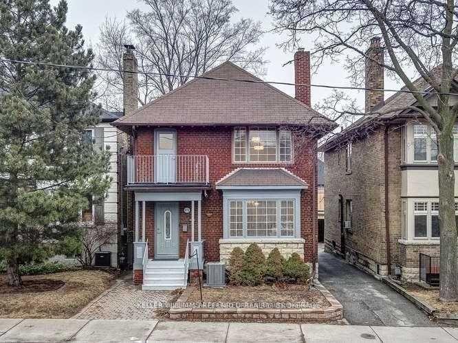 Front of Unit Upper, 971 Avenue Road