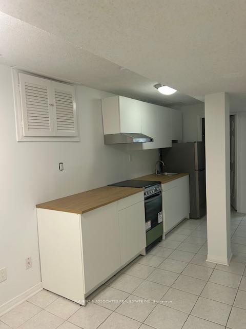 Photo 9 of Unit Lower, 71 Montrose Avenue, Toronto, Trinity-Bellwoods — HOMEH