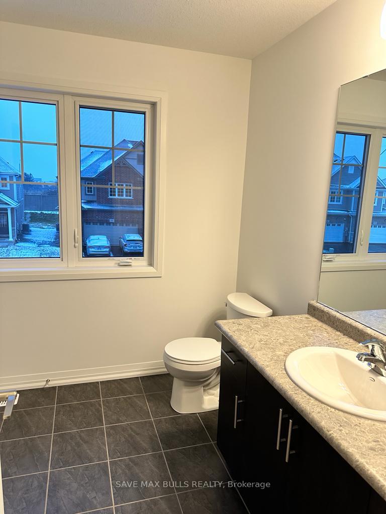 Photo 7 of 156 Bur Oak Drive, Thorold, Confederation Heights — HOMEH