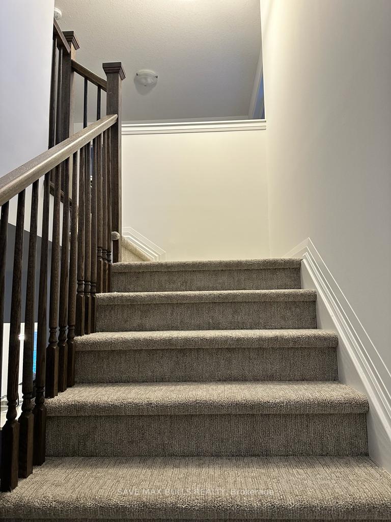 Photo 8 of 156 Bur Oak Drive, Thorold, Confederation Heights — HOMEH