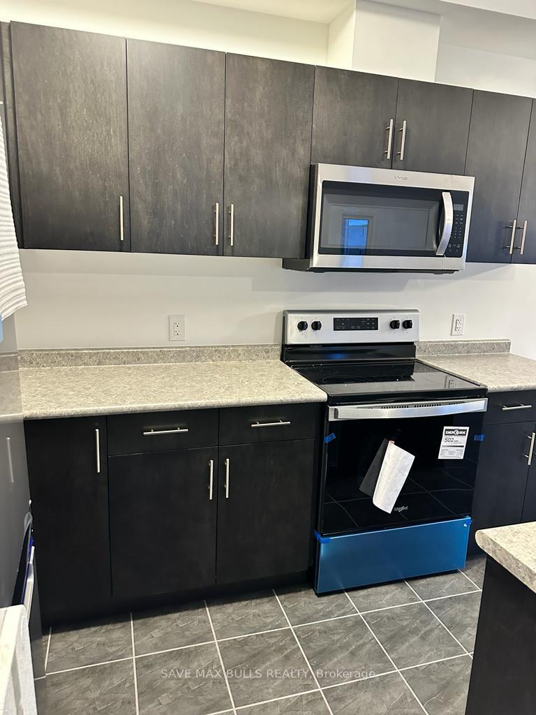 Photo 11 of 156 Bur Oak Drive, Thorold, Confederation Heights — HOMEH