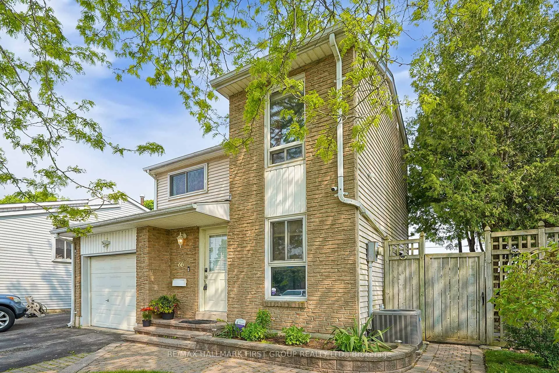 Photo 2 of 66 Medley Lane, Ajax, South West — HOMEH