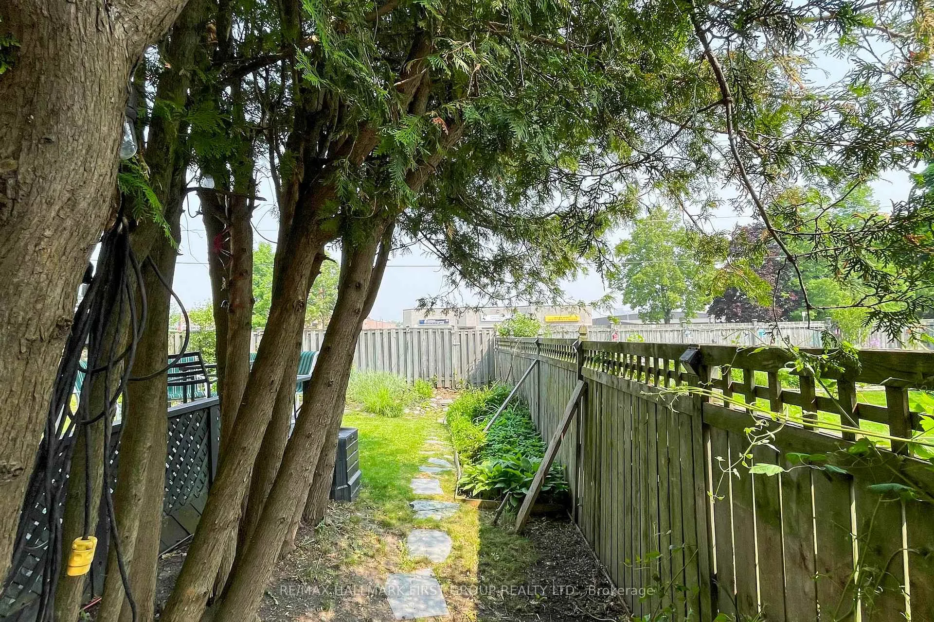 Photo 38 of 66 Medley Lane, Ajax, South West — HOMEH