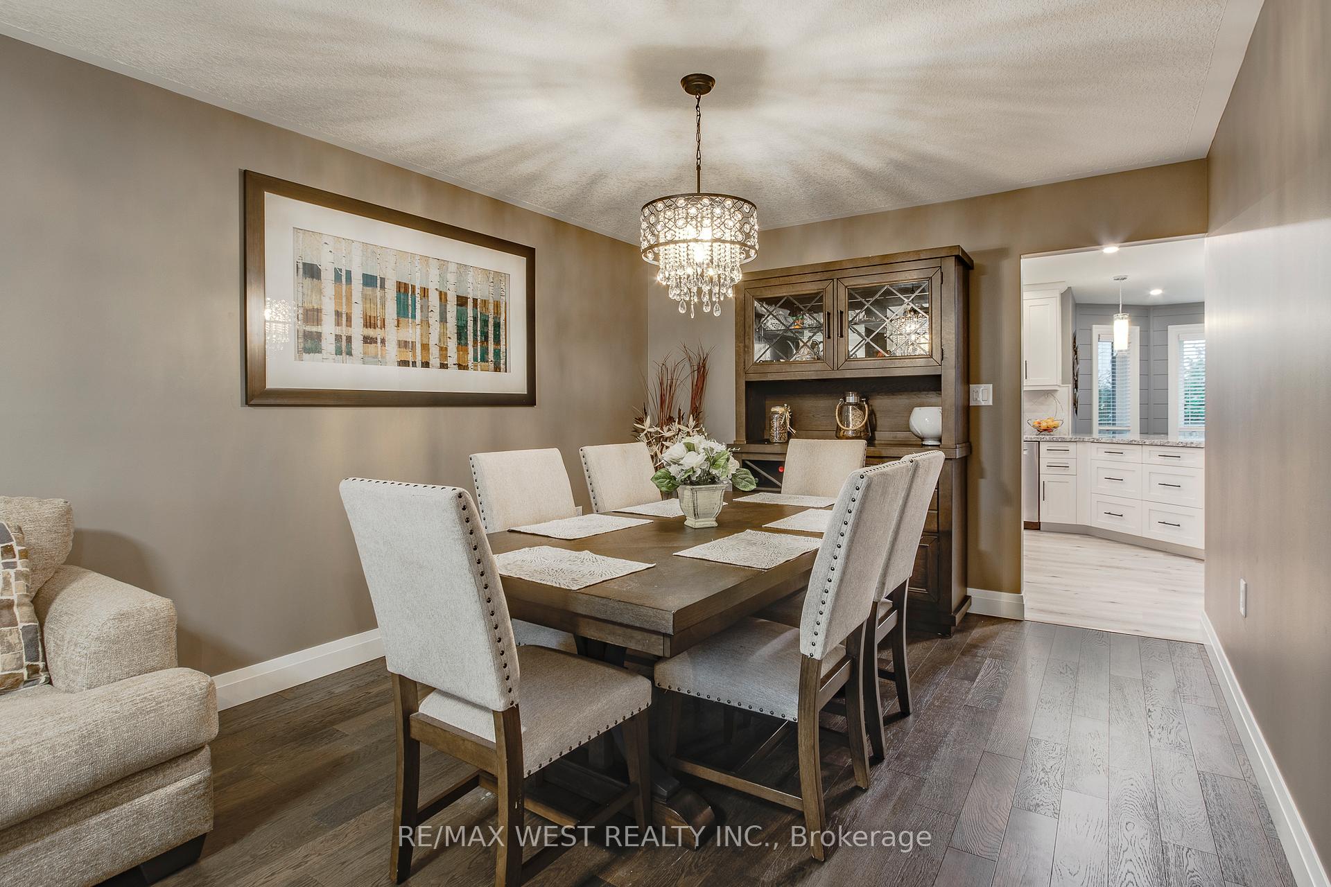 Photo 5 of 14 Sheppard Drive, Tay, Victoria Harbour — HOMEH