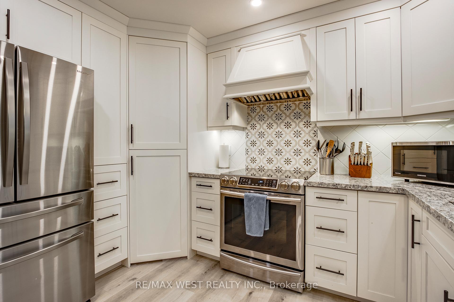 Photo 7 of 14 Sheppard Drive, Tay, Victoria Harbour — HOMEH