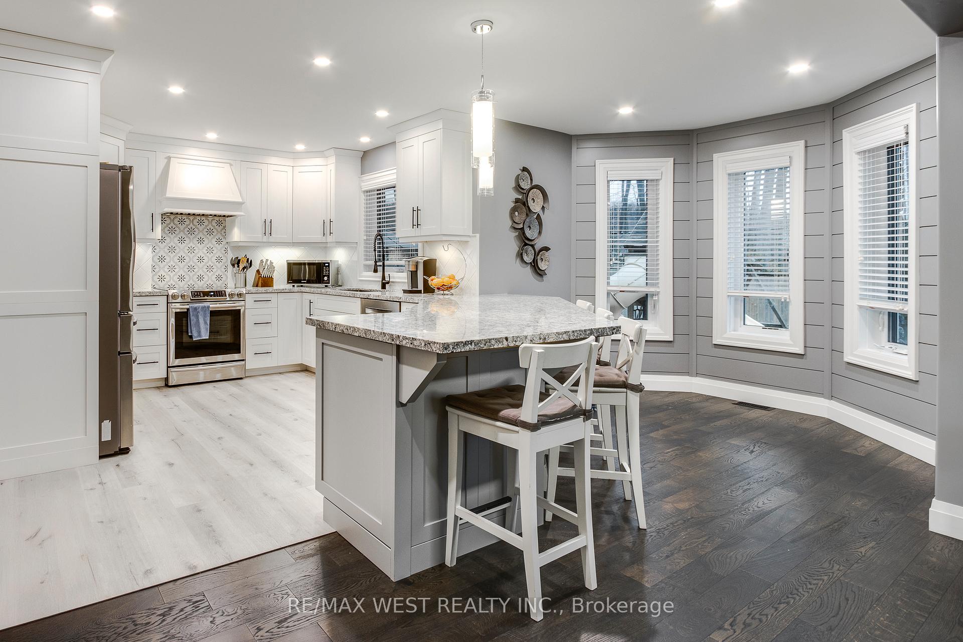 Photo 8 of 14 Sheppard Drive, Tay, Victoria Harbour — HOMEH