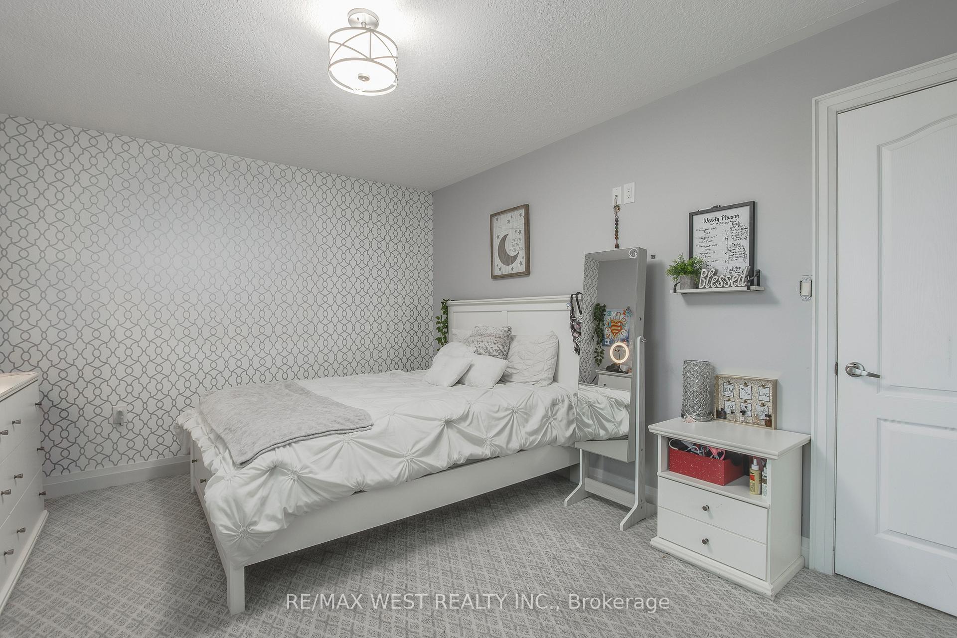 Photo 18 of 14 Sheppard Drive, Tay, Victoria Harbour — HOMEH