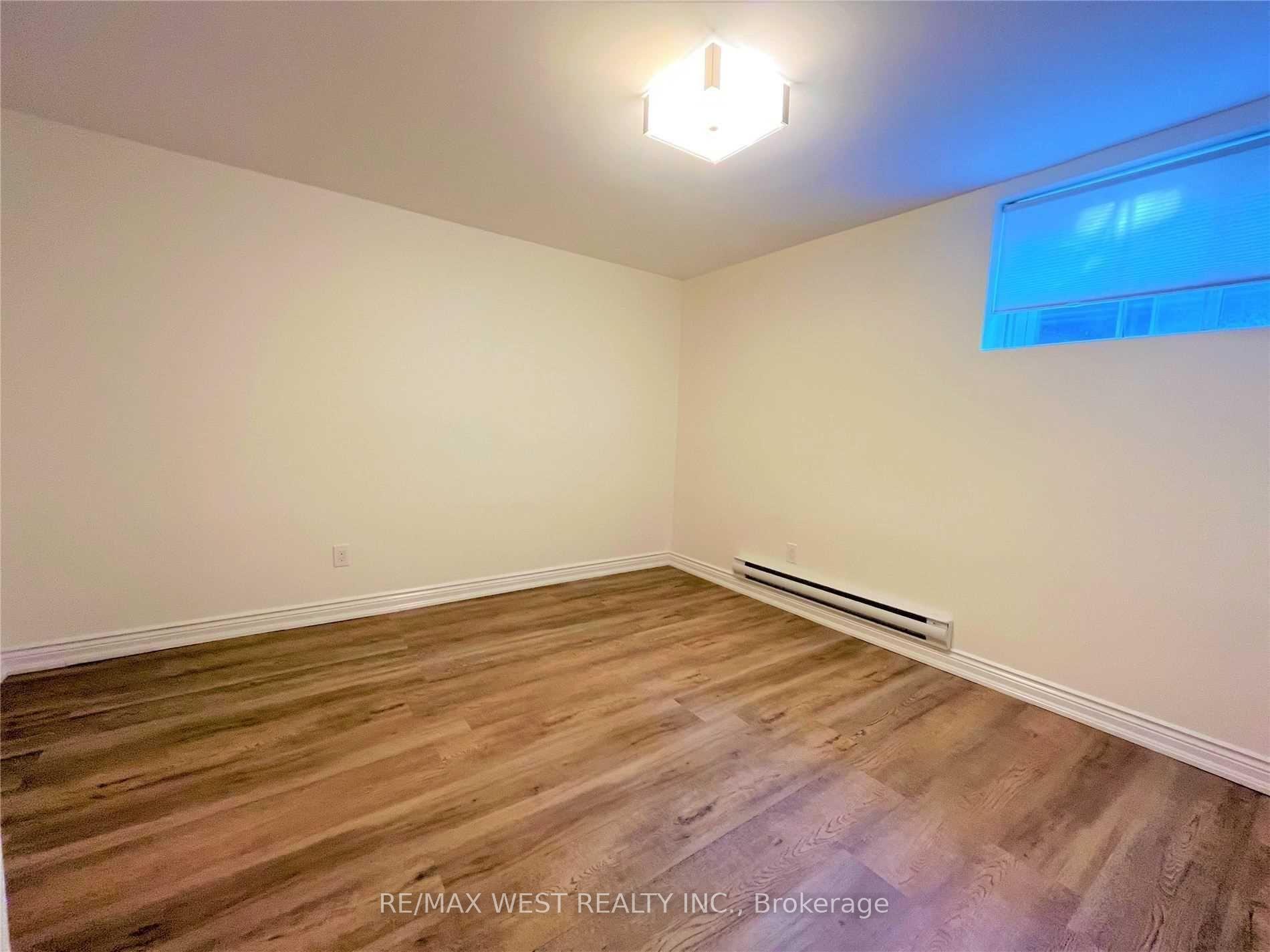 Photo 9 of Unit Bsmt, 537 Roxton Road, Toronto, Palmerston-Little Italy — HOMEH