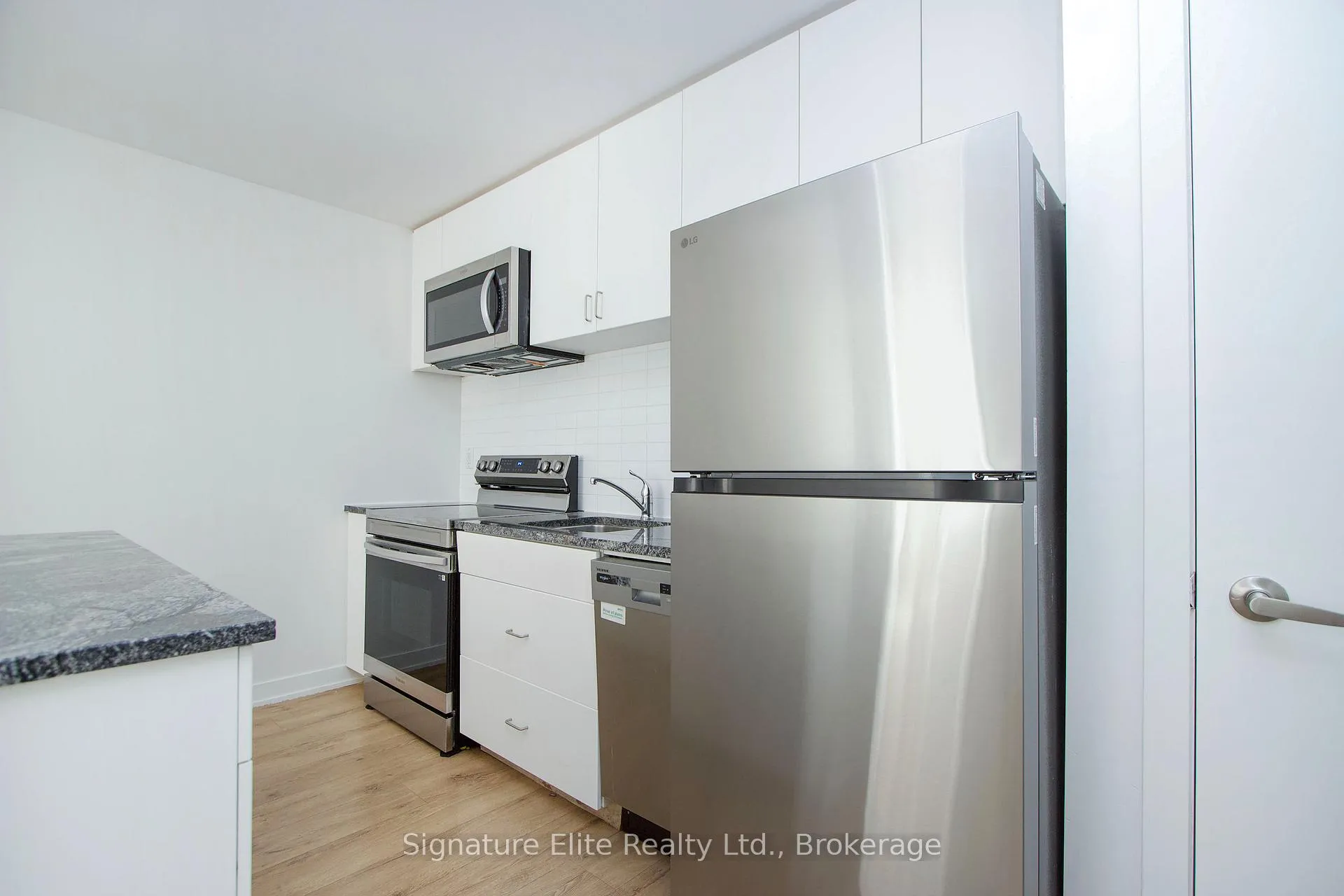 Photo 4 of Unit 56, 1740 Simcoe Street N, Oshawa, Windfields — HOMEH