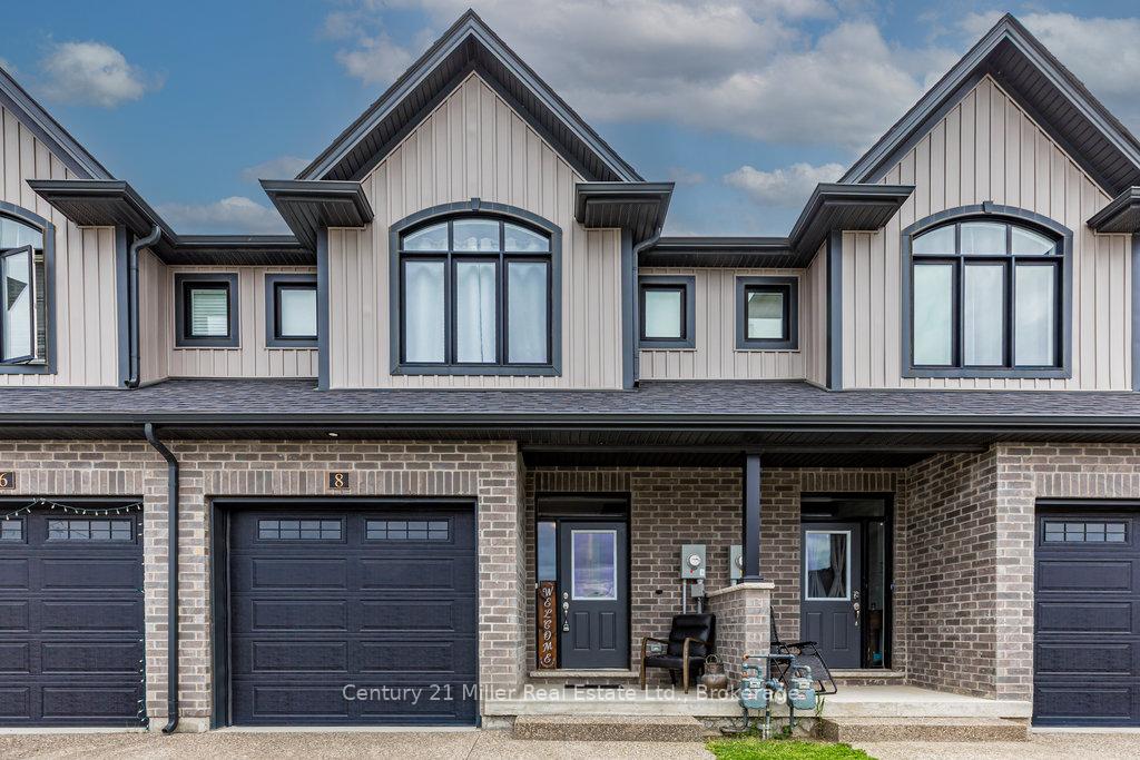 Photo 4 of 8 Spring Crest Way, Thorold, Rolling Meadows — HOMEH