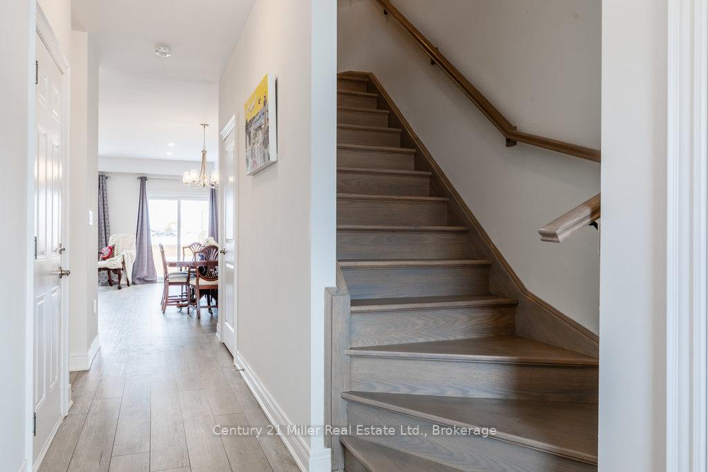 Photo 7 of 8 Spring Crest Way, Thorold, Rolling Meadows — HOMEH