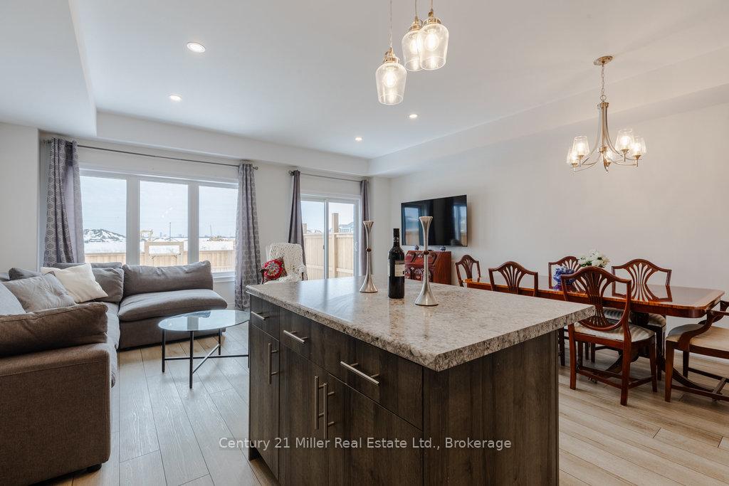Photo 15 of 8 Spring Crest Way, Thorold, Rolling Meadows — HOMEH