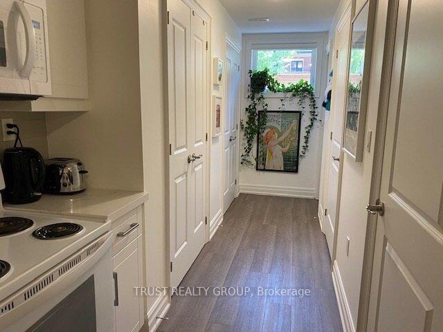 Photo 18 of 129 Coleridge Avenue, Toronto, Woodbine-Lumsden — HOMEH