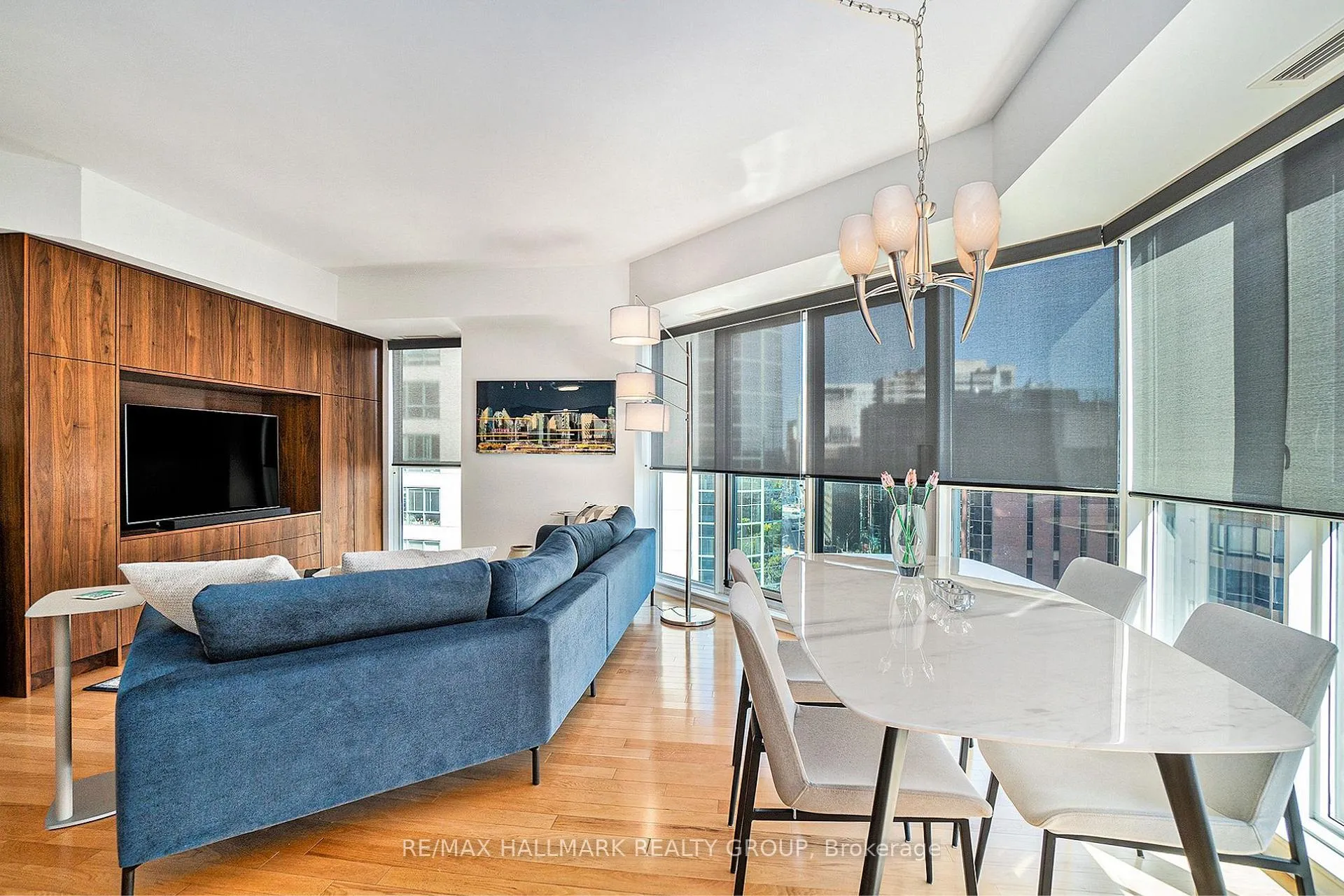 Photo 5 of Unit 1601, 445 Laurier Avenue W, Ottawa, Ottawa Centre — HOMEH