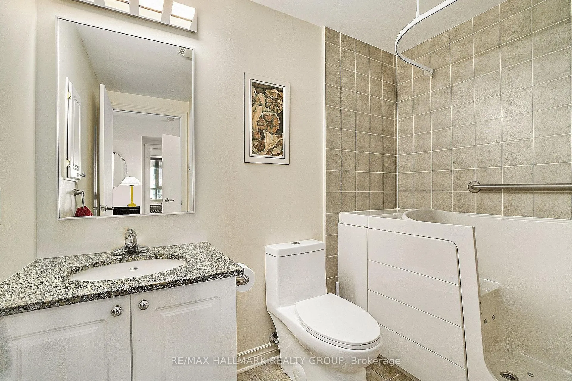 Photo 16 of Unit 1601, 445 Laurier Avenue W, Ottawa, Ottawa Centre — HOMEH