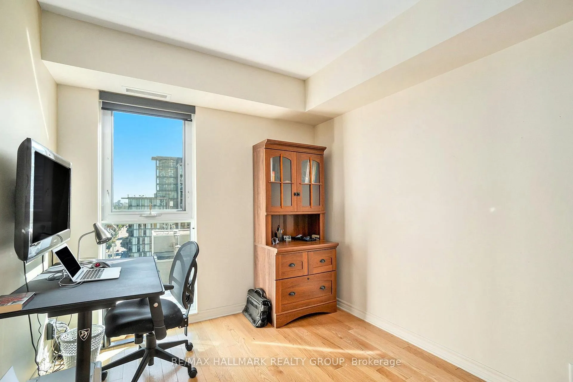Photo 18 of Unit 1601, 445 Laurier Avenue W, Ottawa, Ottawa Centre — HOMEH