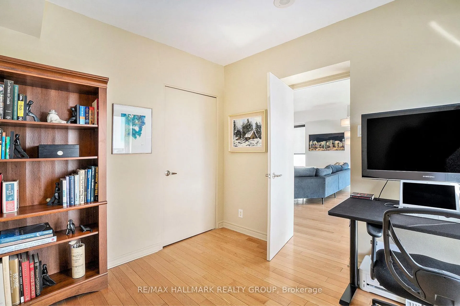 Photo 19 of Unit 1601, 445 Laurier Avenue W, Ottawa, Ottawa Centre — HOMEH