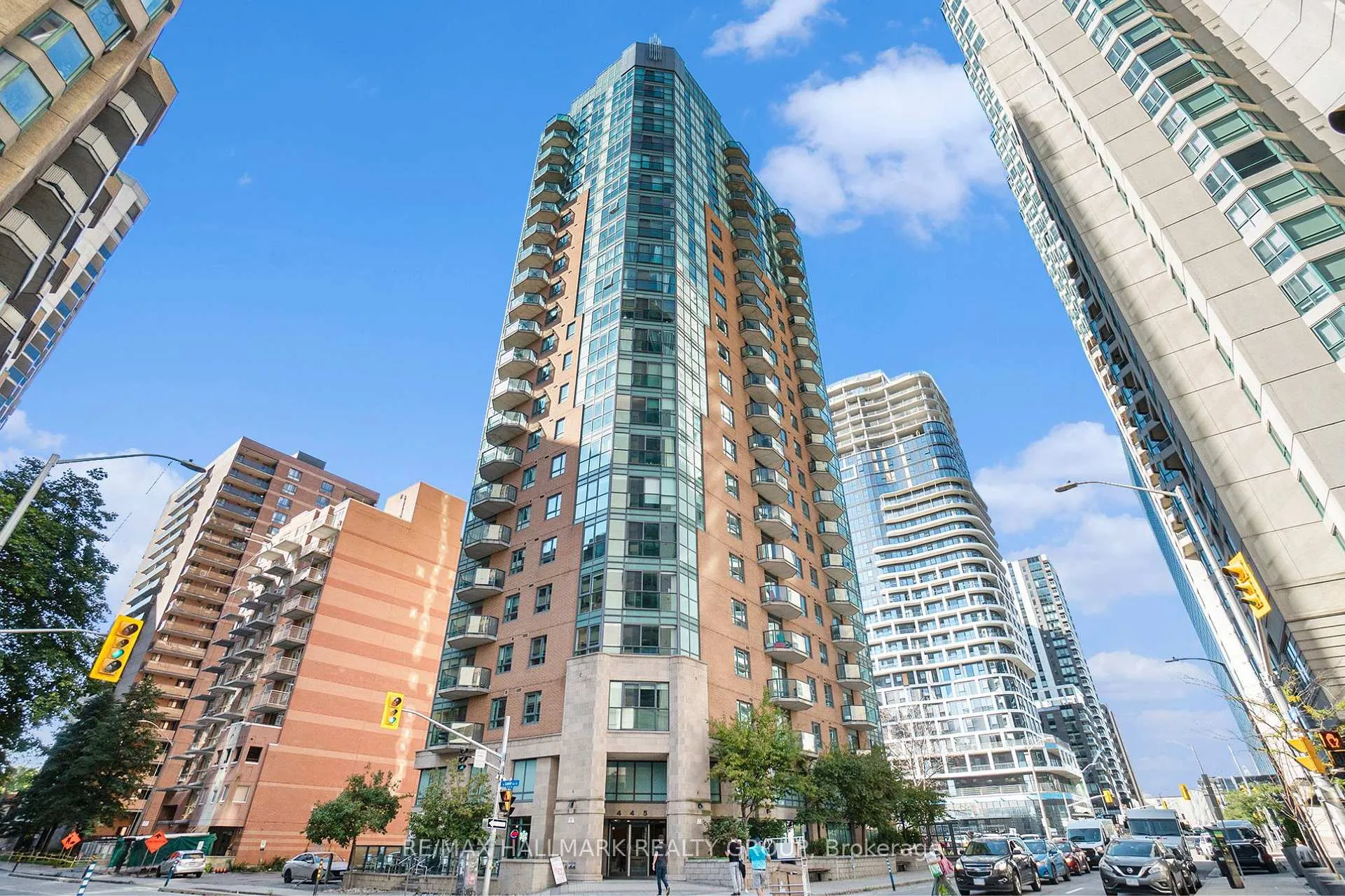Photo 21 of Unit 1601, 445 Laurier Avenue W, Ottawa, Ottawa Centre — HOMEH