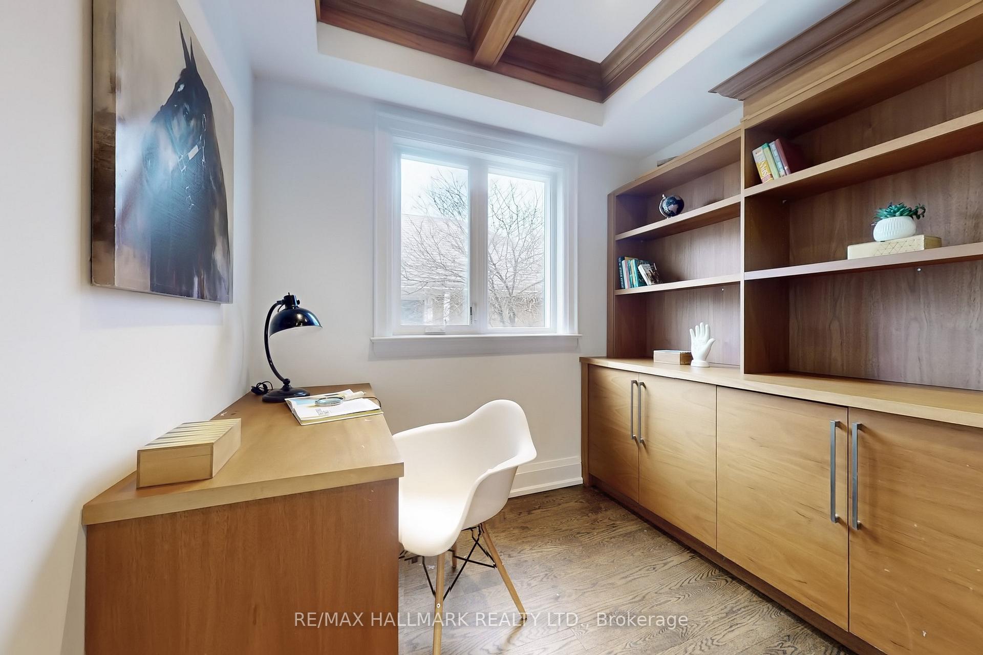 Photo 15 of 35 Davies Crescent, Toronto, East York — HOMEH