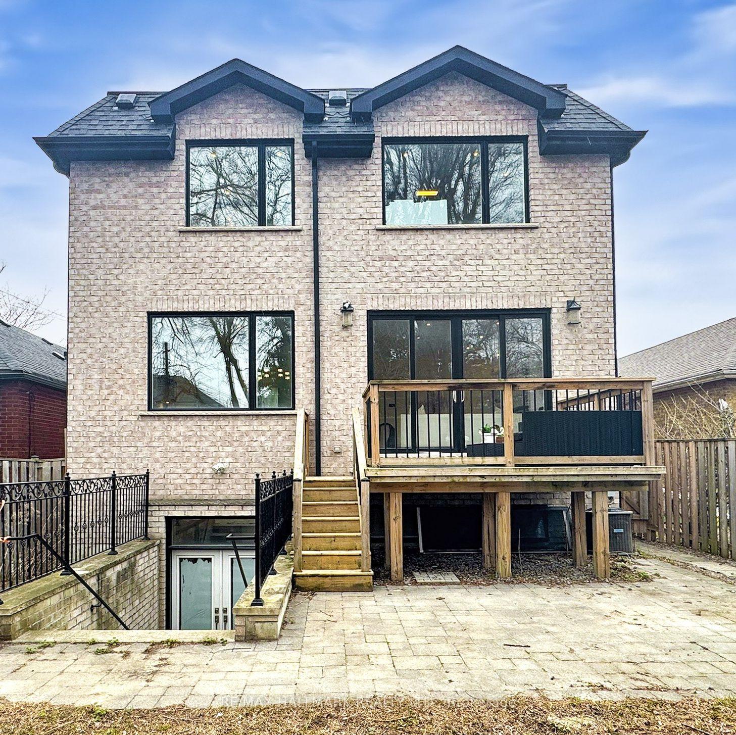 Photo 35 of 35 Davies Crescent, Toronto, East York — HOMEH