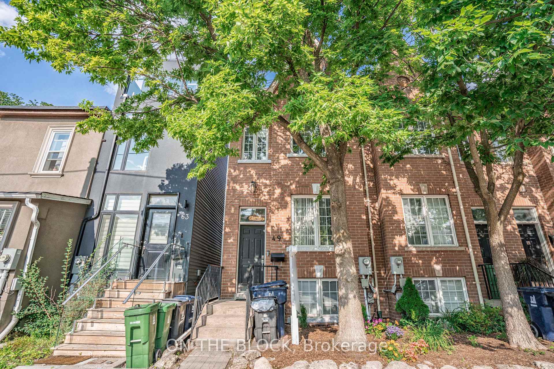 Photo 1 of 49 Leslie Street, Toronto, Greenwood-Coxwell — HOMEH