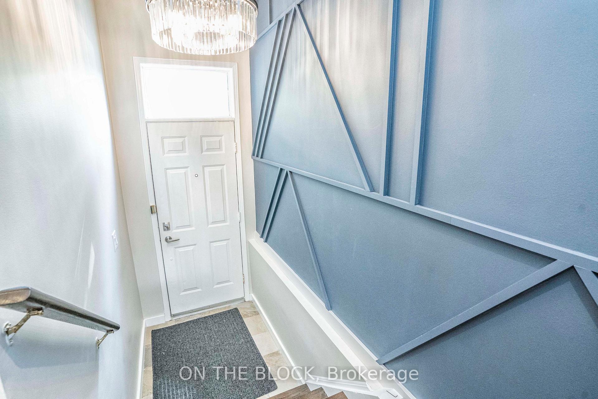 Photo 2 of 49 Leslie Street, Toronto, Greenwood-Coxwell — HOMEH