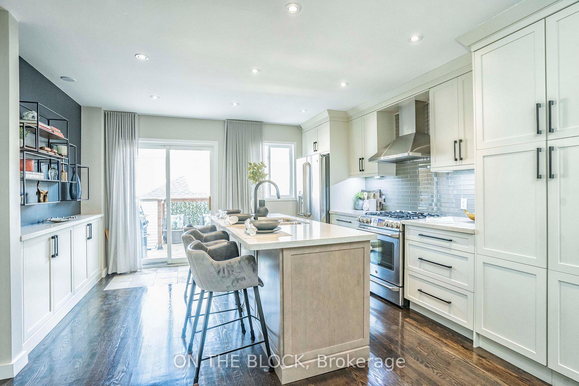 Photo 19 of 49 Leslie Street, Toronto, Greenwood-Coxwell — HOMEH